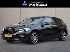 BMW 1-serie - 118i Sportline 140PK Automaat | Shadow line | Live Cockpit | Sportstoelen