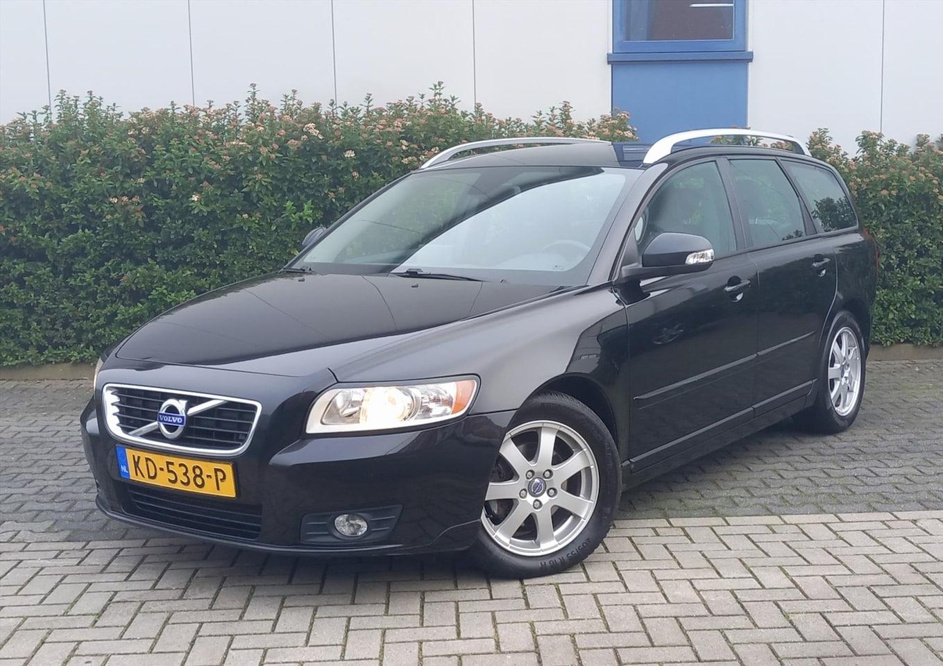 Volvo V50 - D2 Drive 115pk Start/Stop R-Design Pro Edition - AutoWereld.nl