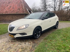 Lancia Delta - 2.0-16V Platino-Pano-APK 11-11-2026