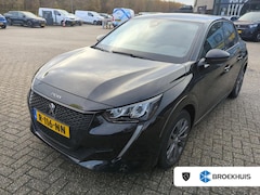 Peugeot e-208 - EV Allure Pack 50 kWh 3 Fase | Navigatie by App | Achteruitrijcamera | Half-Leder | Full-L