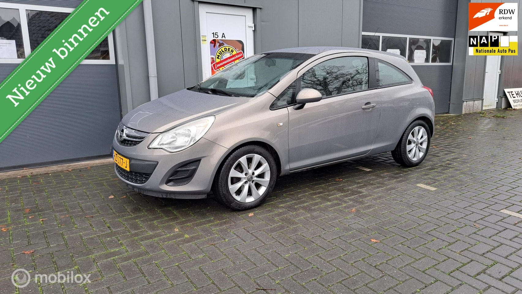 Opel Corsa - 1.2 EcoFlex Cosmo - AutoWereld.nl