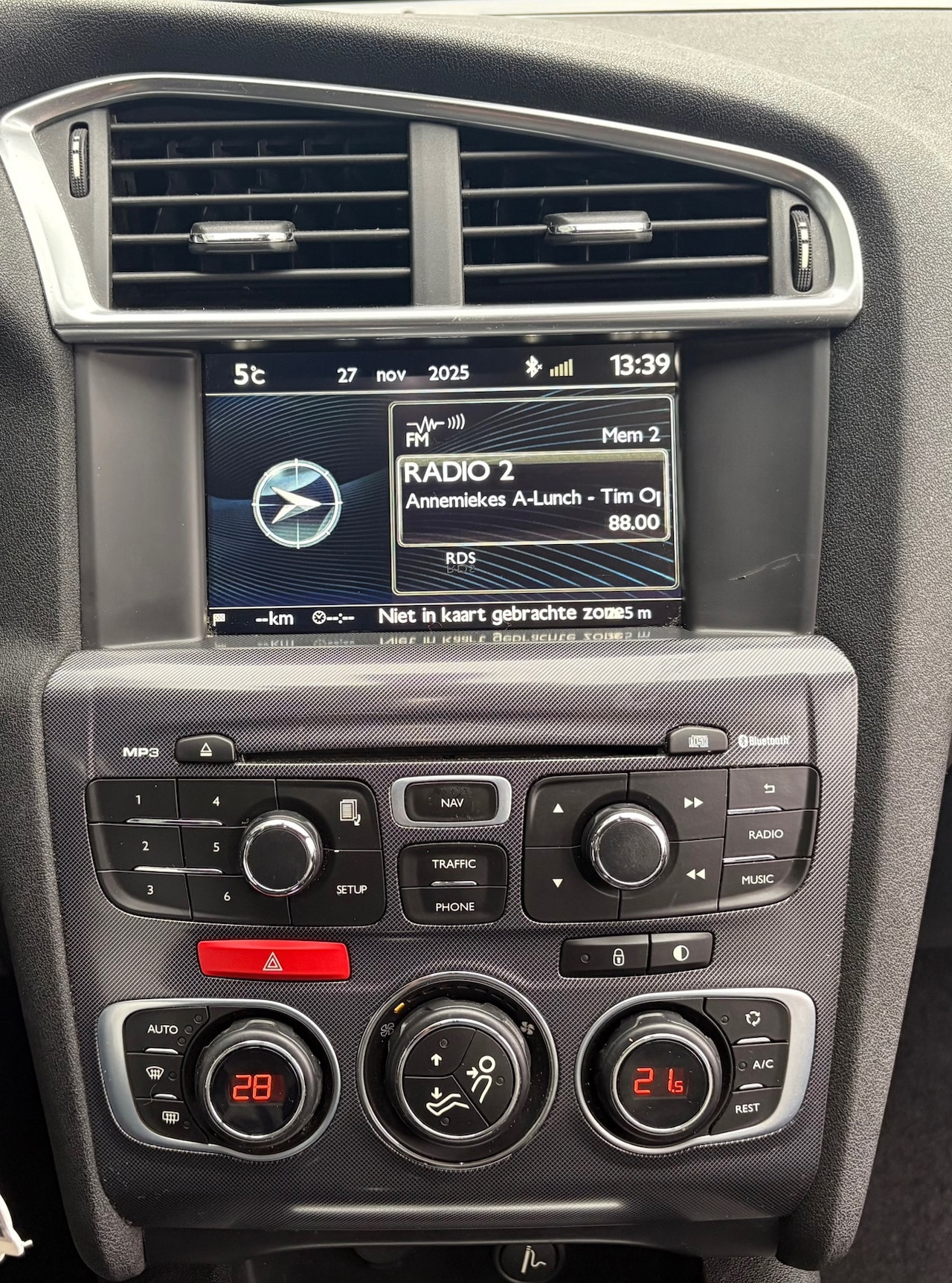 Citroën C4 - 1.2 PureTech Exclusive NAP//CRUISE//CLIMA//NAVI//^6BAK//TREKHAAK