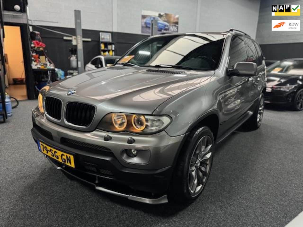 BMW X5 - 3.0i High Executive 3.0i High Executive - AutoWereld.nl