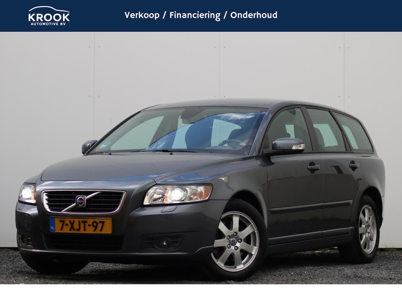 Volvo V50 - 2.4 Momentum | 2009 | Automaat | Youngtimer | - AutoWereld.nl