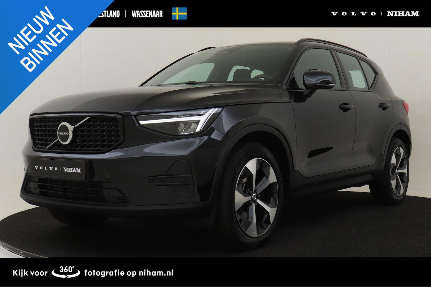Volvo XC40 - B4 (M-HYBRID) PLUS DARK -CAMERA|ADAP.CRUISE|VERW.VOORRUIT|TREKHAAK|HARMAN/KARDON|19" - AutoWereld.nl