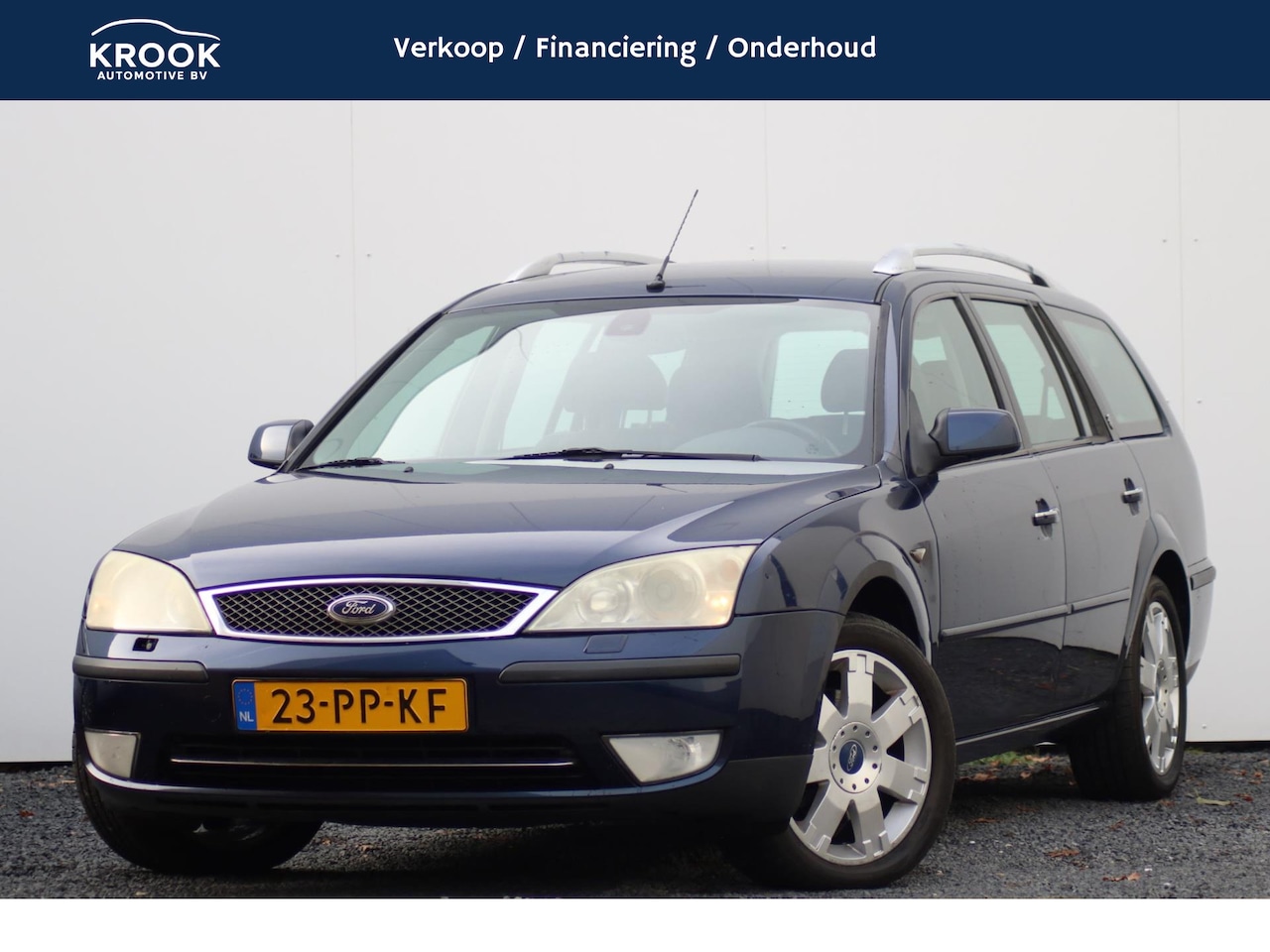 Ford Mondeo Wagon - 2.5 V6 Ghia Executive | Automaat | 2004 | - AutoWereld.nl