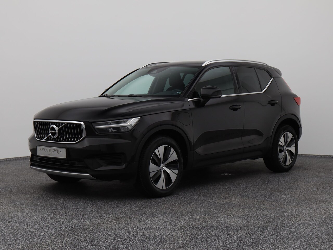 Volvo XC40 - 1.5 T4 Recharge Inscription Expression | CAMERA | KEYLESS - AutoWereld.nl