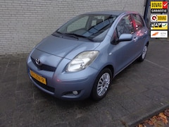 Toyota Yaris - 1.3 VVTi Aspiration NIEUWE APK/AFLBEURT 3 MAANDEN BOVAGGARANTIE