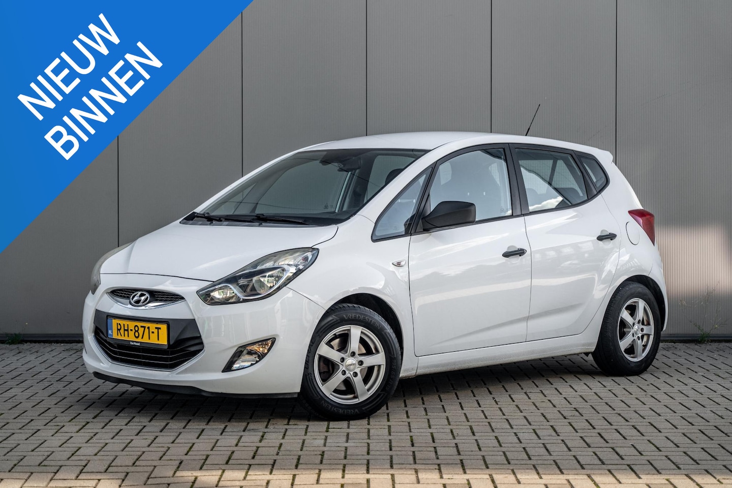 Hyundai ix20 - 1.4i i-Drive | Stoelverwarming | Airco | Trekhaak - AutoWereld.nl
