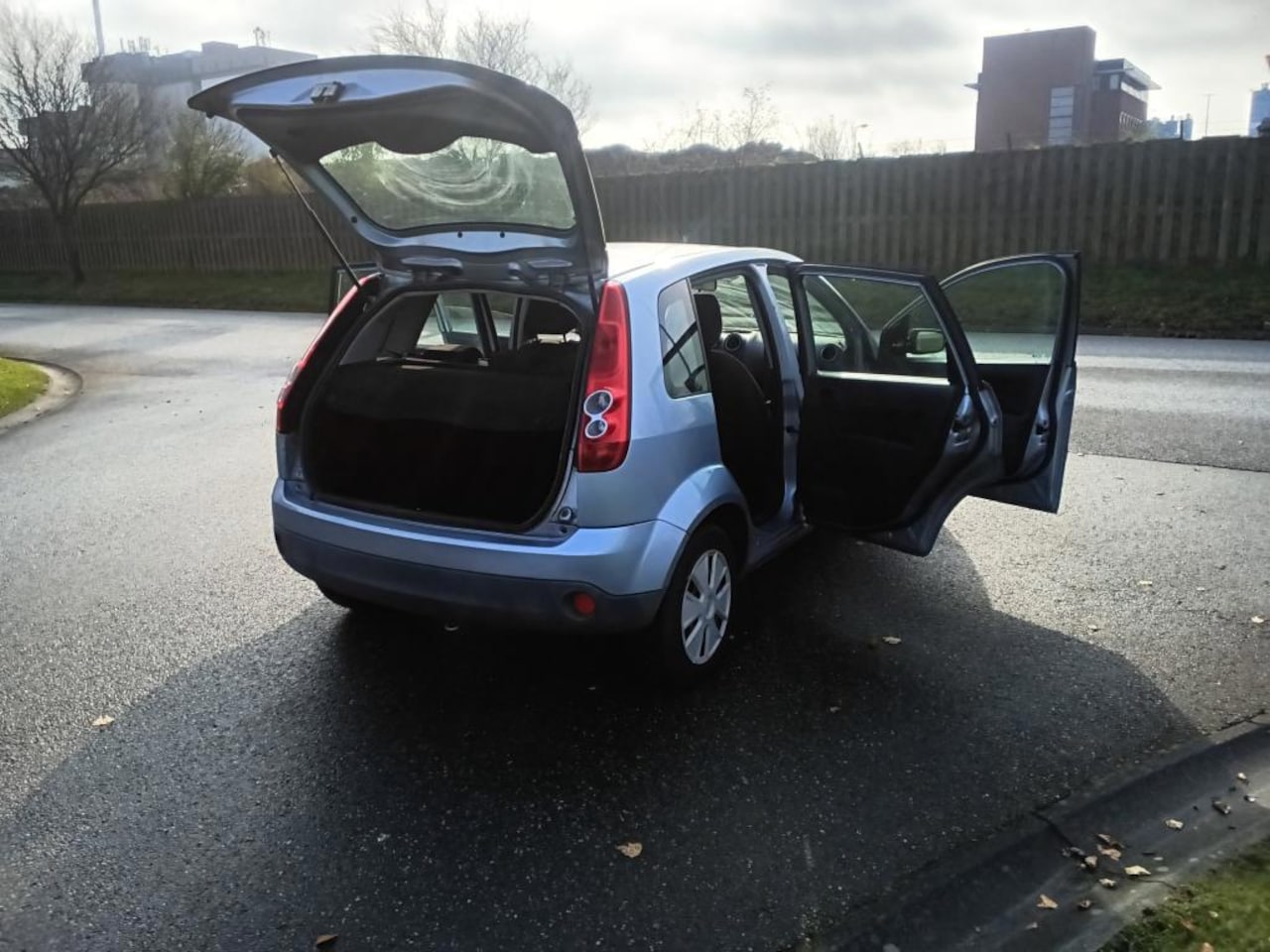 Ford Fiesta - 1.25-16V Ambiente 1.25-16V Ambiente