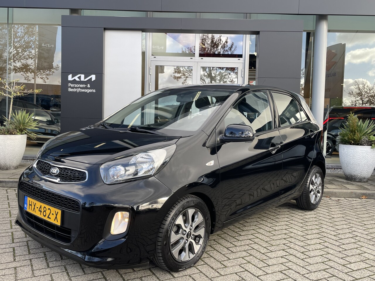 Kia Picanto - 1.0 CVVT ComfortLine info;f.bogaars 0492588956 - AutoWereld.nl