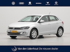 Volkswagen Polo - 1.0 TSI 95pk Comfortline Business Navigatie Acc Pdc Carplay Dab Argon