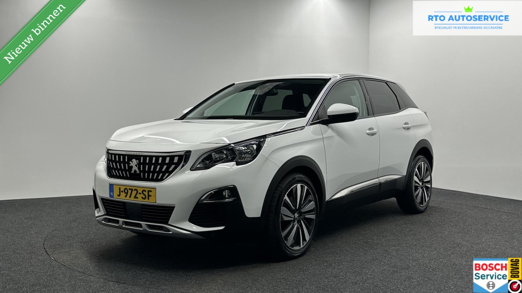 Peugeot 3008 - 1.2 PureTech Blue Lease Premium CAMERA NAVI ECC CARPLAY LM CRUISE LED. - AutoWereld.nl