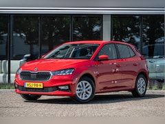 Skoda Fabia - 1.0 TSI Selection | Navi by App | Camera | Stoelverw. | Cruise