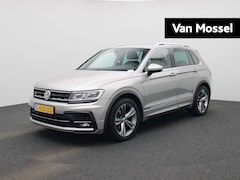 Volkswagen Tiguan - 1.5 TSI ACT Comfortline Business R-Line | TREKHAAK | VIRTUAL COCKPIT | LED | NAVIGATIE | K