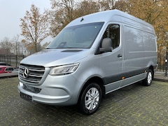 Mercedes-Benz Sprinter - 319 CDI L2H2 3500kg AK | Navi | LED | Gev.stoel | Camera | Distronic |