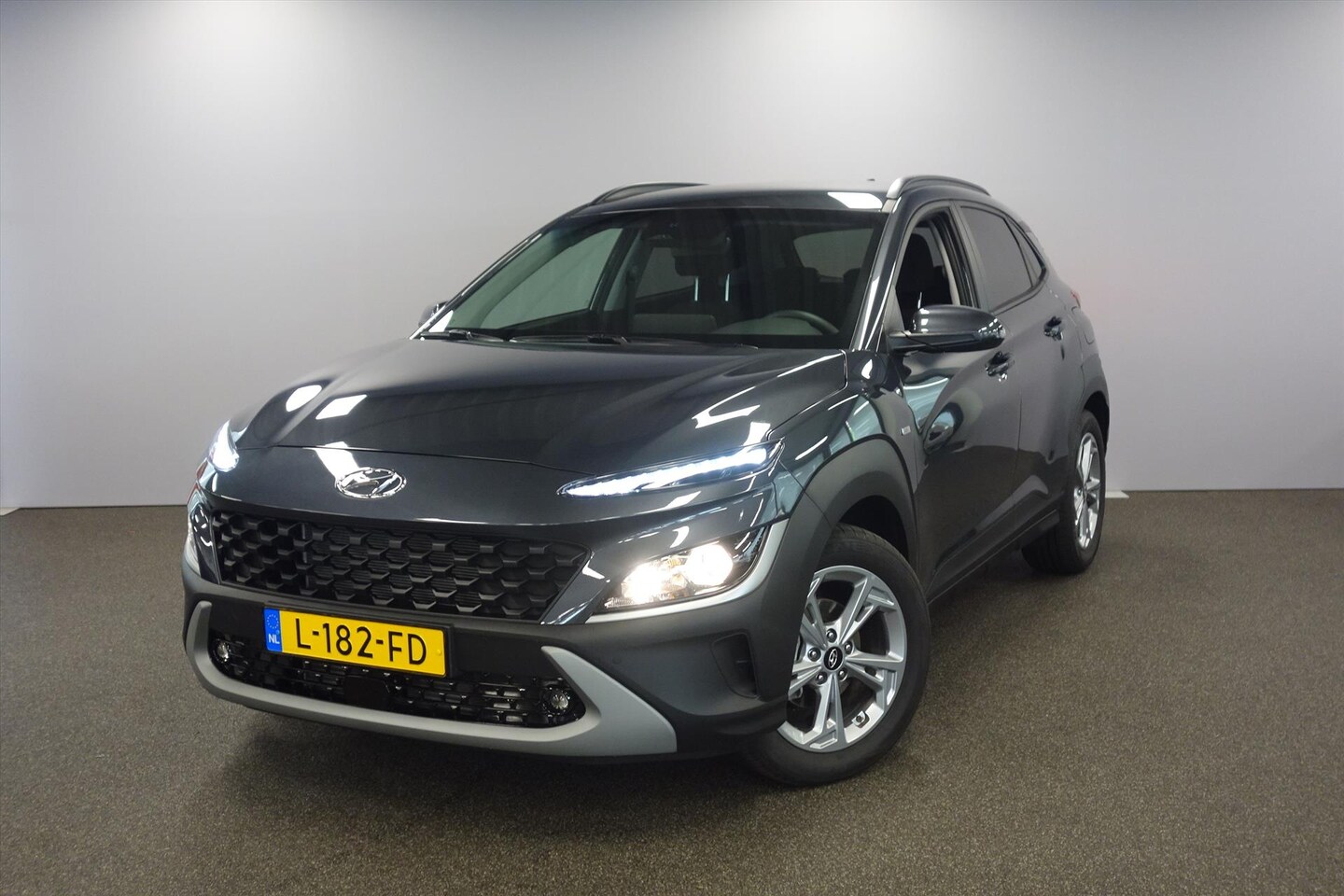 Hyundai Kona - 1.0 T-GDI 120pk Fashion I Trekhaak I Navi - AutoWereld.nl