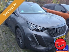 Peugeot 2008 - 1.2 130 PK Automaat Active Pack | Trekhaak |