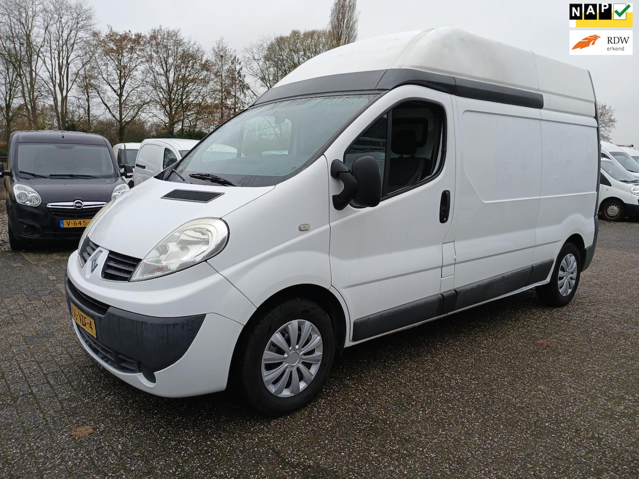 Renault Trafic - 2.0 dCi T29 L2H2 2.0 dCi T29 L2H2 - AutoWereld.nl