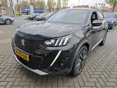 Peugeot e-2008 - EV GT Pack 50 kWh 3 Fase | Alcantara | Stoelverwarming | Navigatie | Full-LED | Achteruitr