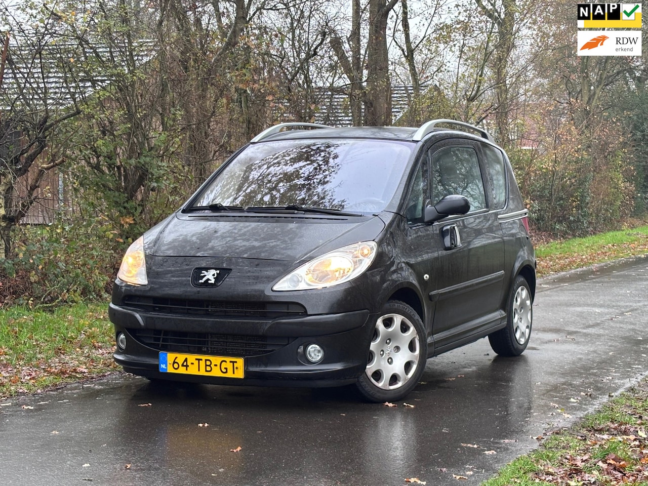 Peugeot 1007 - 1.4 Urban | Automaat + Airco Nu € 1.750,-!!! - AutoWereld.nl