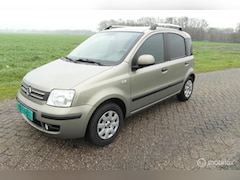 Fiat Panda - 1.2 BOUWJAAR 2011 HELE NETTE AUTO WEINIG KM NAP