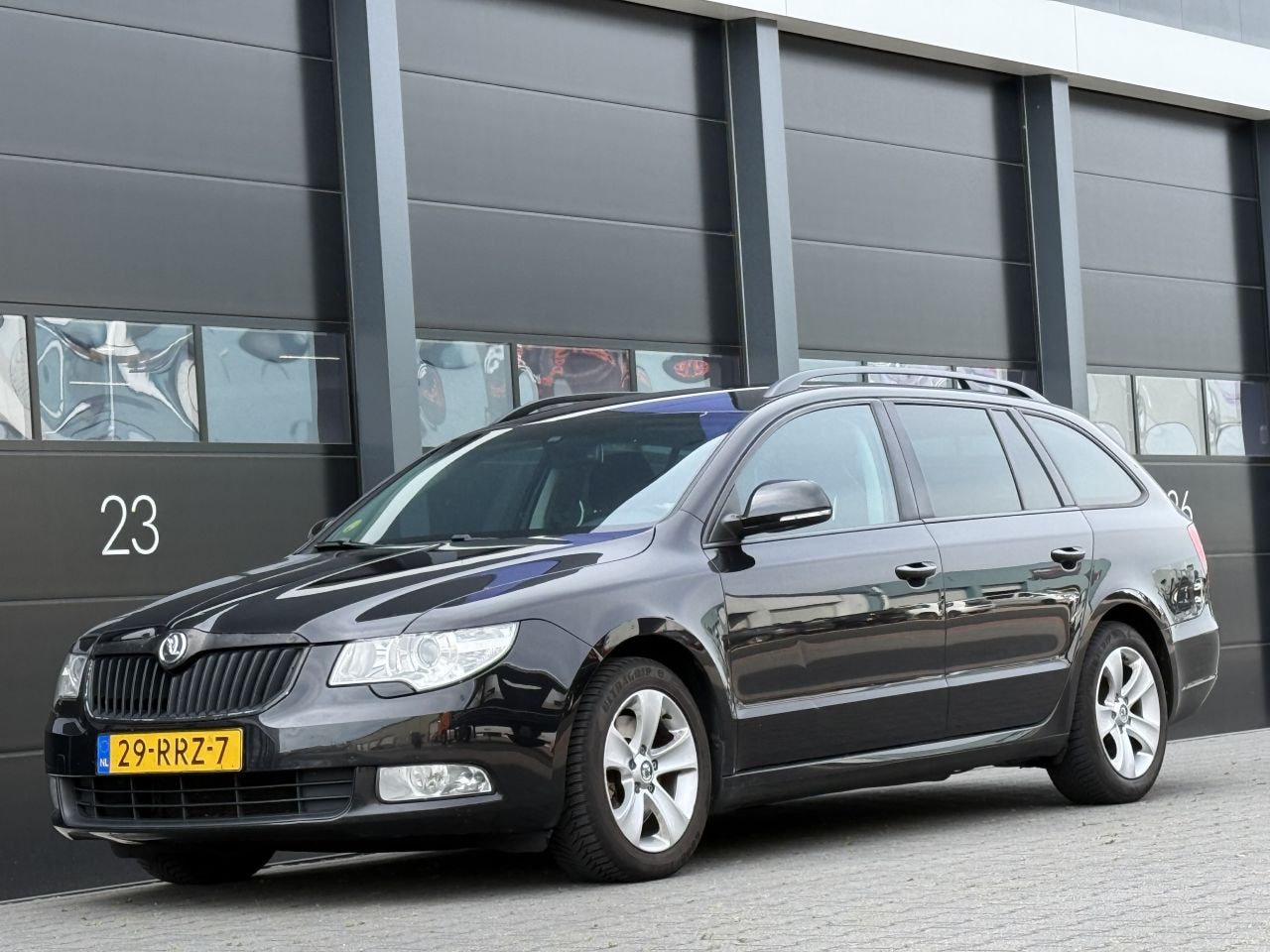 Skoda Superb - 1.6 TDI Greenline Navi Clima PDC - AutoWereld.nl