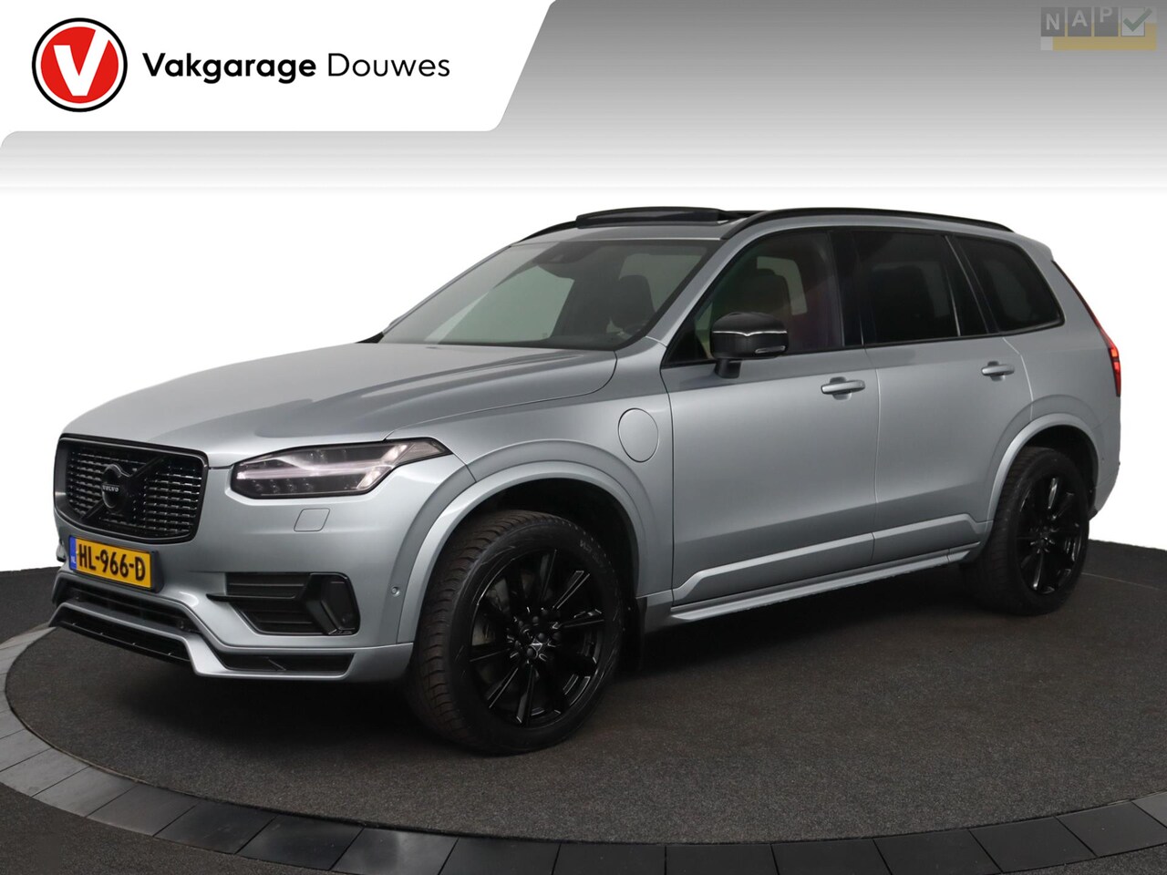 Volvo XC90 - 2.0 T8 Twin Engine AWD Inscription R-Design 7P.|NAP |Pano|Memory|Luchtvering - AutoWereld.nl
