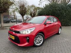Kia Rio - 1.2 (4 cil.), Apple CarPlay, Clima, Cruise Control, Navigatie, Achteruitrijcamera, Parkeer