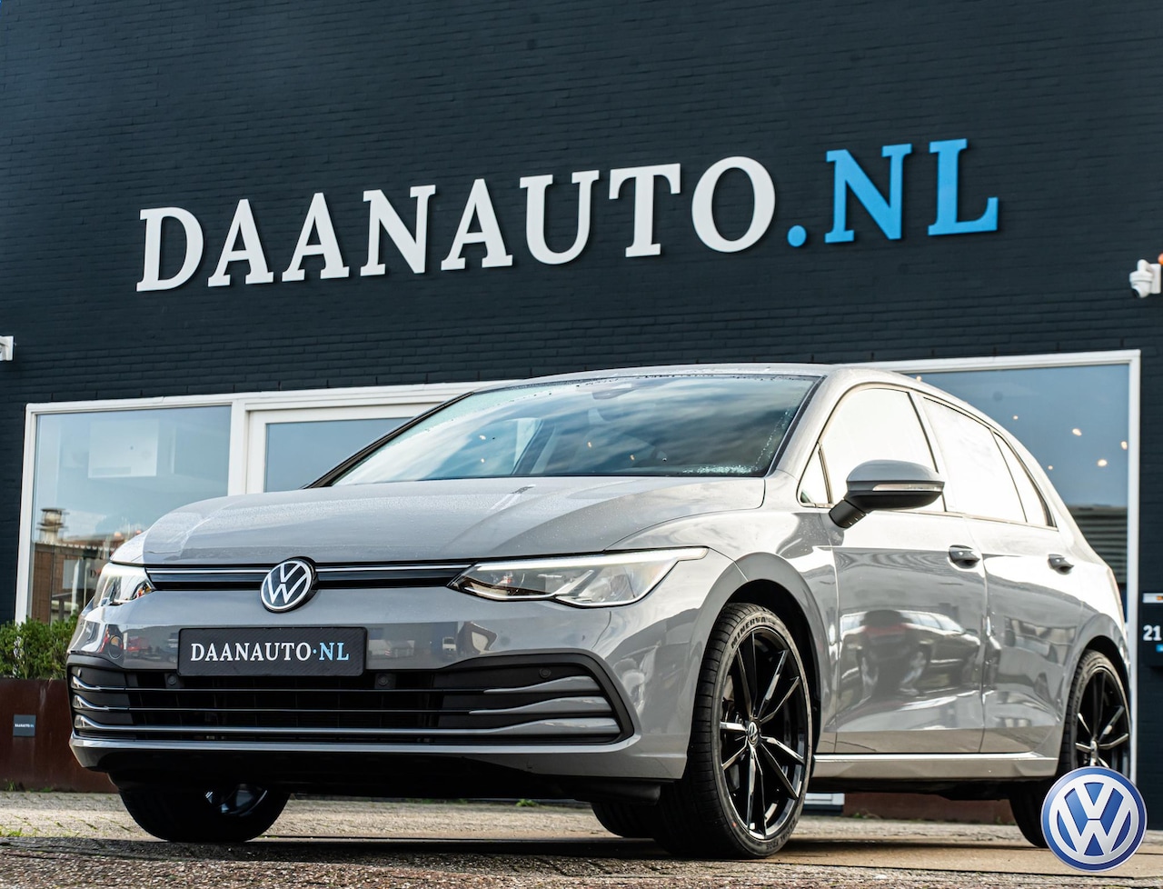 Volkswagen Golf - 1.0 eTSI Life Apple CP HUD Camera Stoelverw - AutoWereld.nl