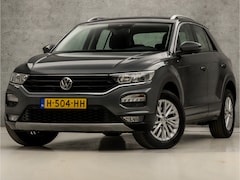 Volkswagen T-Roc - 1.5 TSI Sport 150Pk Automaat (APPLE CARPLAY, GROOT NAVI, ADAPTIVE CRUISE, SPORTSTOELEN, PA