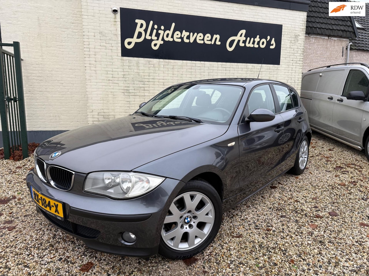 BMW 1-serie - 116i Business Line 5Deurs | Airco | LM | APK 10-2026 - AutoWereld.nl