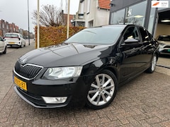 Skoda Octavia - 1.4 TSI Greentech Ambition Businessline|Multimedia|Clima|Trekhaak