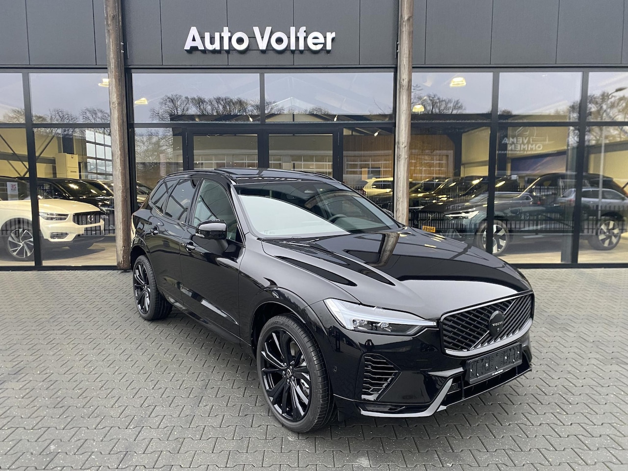 Volvo XC60 - 2.0 T6 Plug-in hybrid AWD Plus Black Edition MY2026 360|pano|ACC|Facelift - AutoWereld.nl