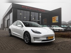 Tesla Model 3 - Long Range AWD 75 kWh, 351 PK, Autopilot 3.0, Trekhaak, Netjes