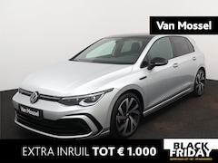 Volkswagen Golf - 1.5 eTSI R-Line Business | PANORAMADAK | IQ LIGHTS | STOEL + STUURVERWARMING | APPLE CARPL