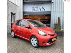 Toyota Aygo - 1.0 VVT-i Dynamic Orange