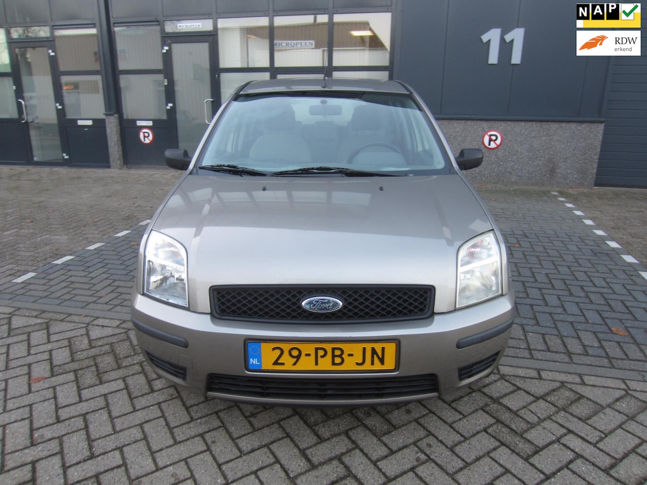 Ford Fusion - 1.4-16V Style 2004 NAP! APK! - AutoWereld.nl