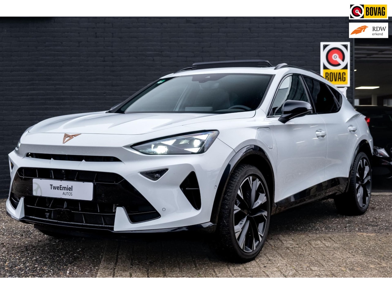 CUPRA Formentor - 1.5 TSI e-Hybrid VZ Performance | 272PK | MATRIX LED | PANO - AutoWereld.nl