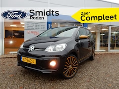 Volkswagen Up! - 1.0 BMT high up Color | Camera | Stoelverwarming | 17-Inch | Trekhaak | ISOFIX | Cruise |
