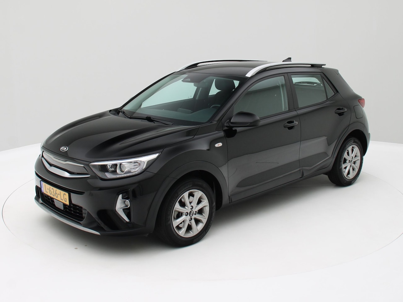 Kia Stonic - 1.0 T-GDi MHEV DynamicLine Navi. / Origineel NL - AutoWereld.nl