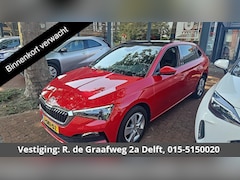 Skoda Scala - 1.0 TSI Sport Business Automaat | Panorama dak | Navigatie | Apple carplay & Andriod auto