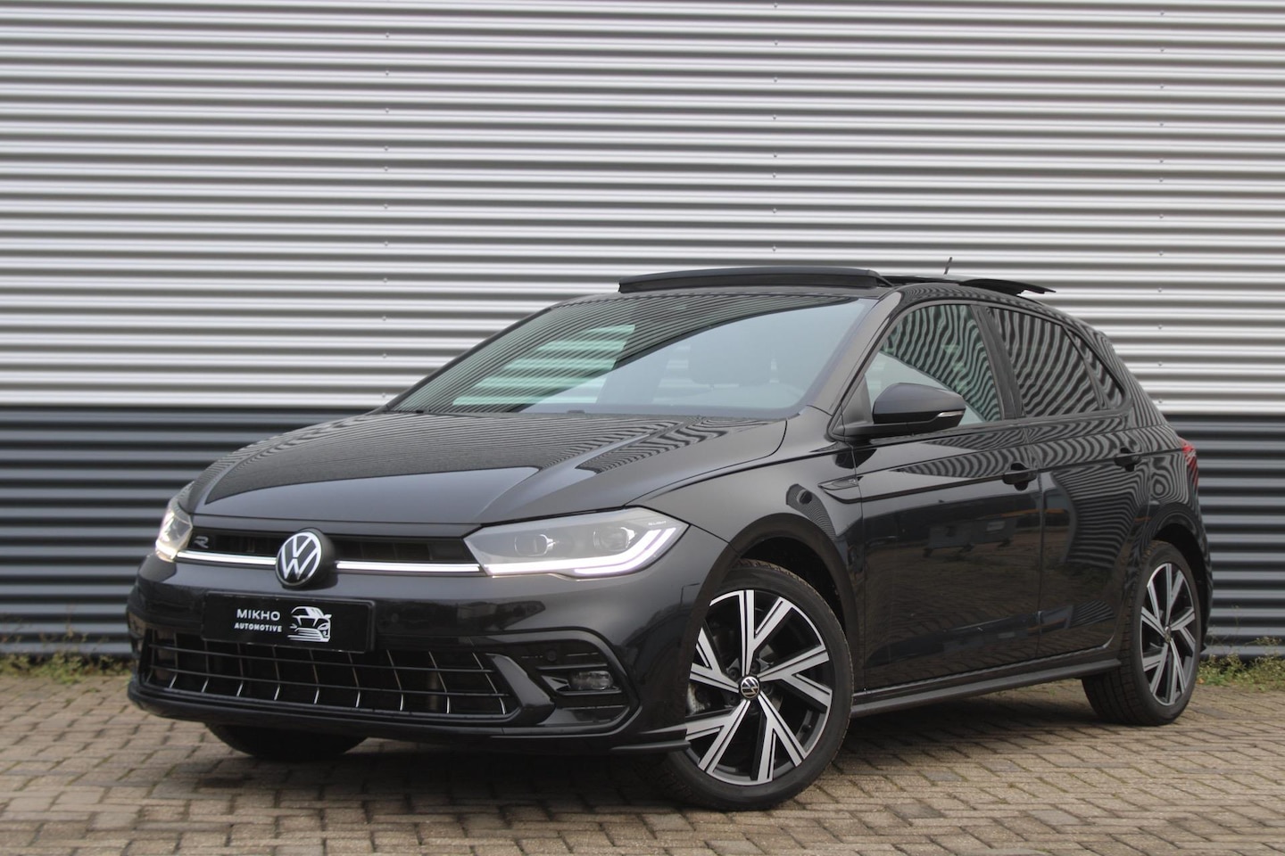 Volkswagen Polo - 1.0 TSI 3x R-Line | Panoramadak | IQ Light | Camera | Keyless | Adaptive cruise | - AutoWereld.nl
