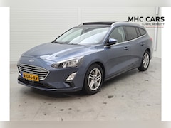 Ford Focus Wagon - 1.0 EcoBoost Hybrid Trend Edition Business | Trekhaak | Panoramadak | Winterpack |