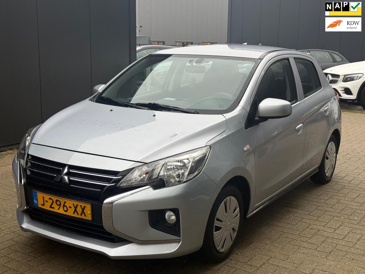 Mitsubishi Space Star - 1.0 Cool+ Dealer onderhouden NAP - AutoWereld.nl