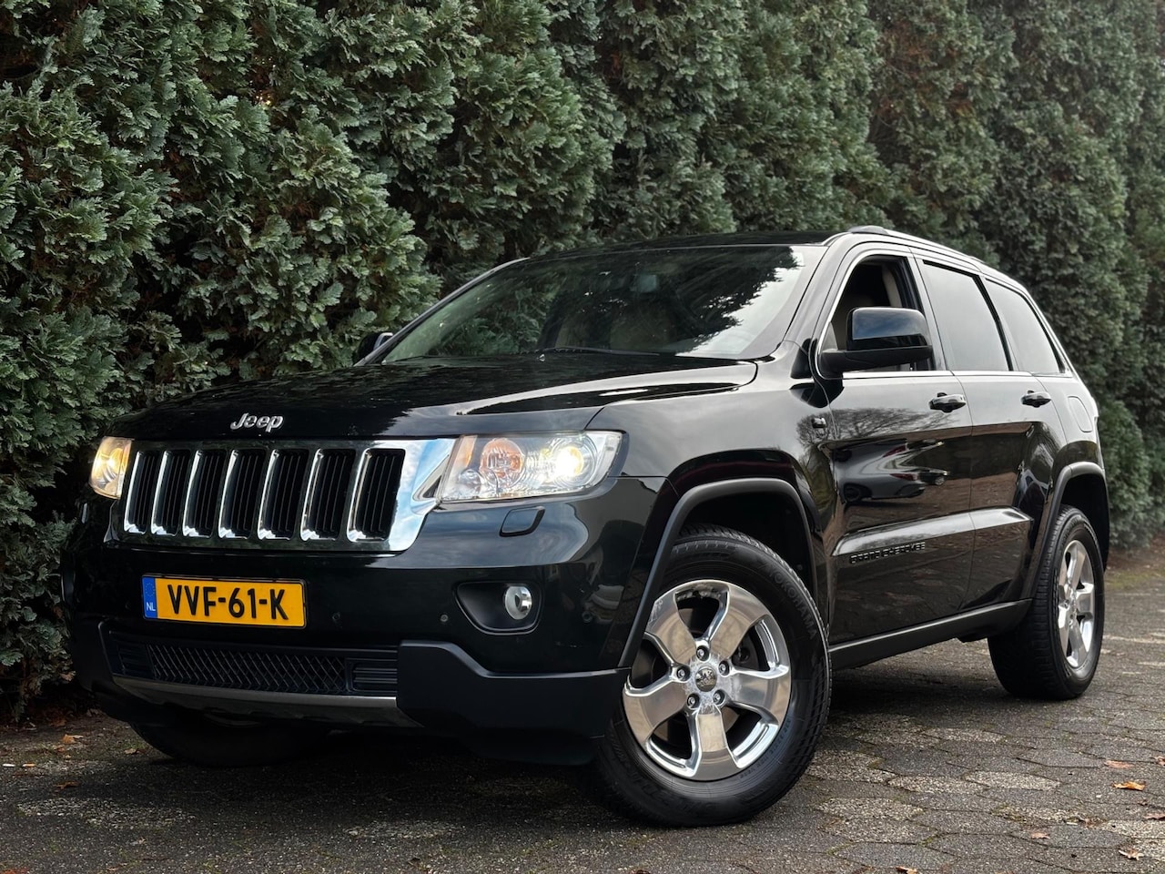 Jeep Grand Cherokee - 3.0 CRD Laredo | Luxury Pack | Stoelen Aanwezig - AutoWereld.nl