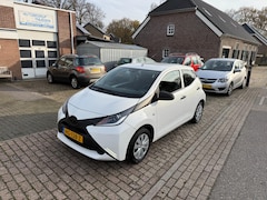 Toyota Aygo - 1.0 VVT-i x-now