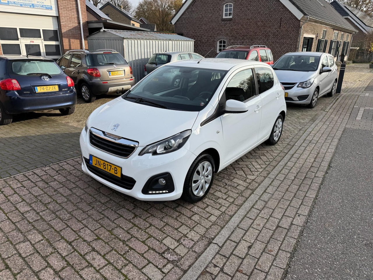 Peugeot 108 - 1.0 e-VTi Active 1.0 e-VTi Active - AutoWereld.nl