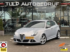 Alfa Romeo Giulietta - 1.4 T Sprint Automaat Zeer mooi Dealer