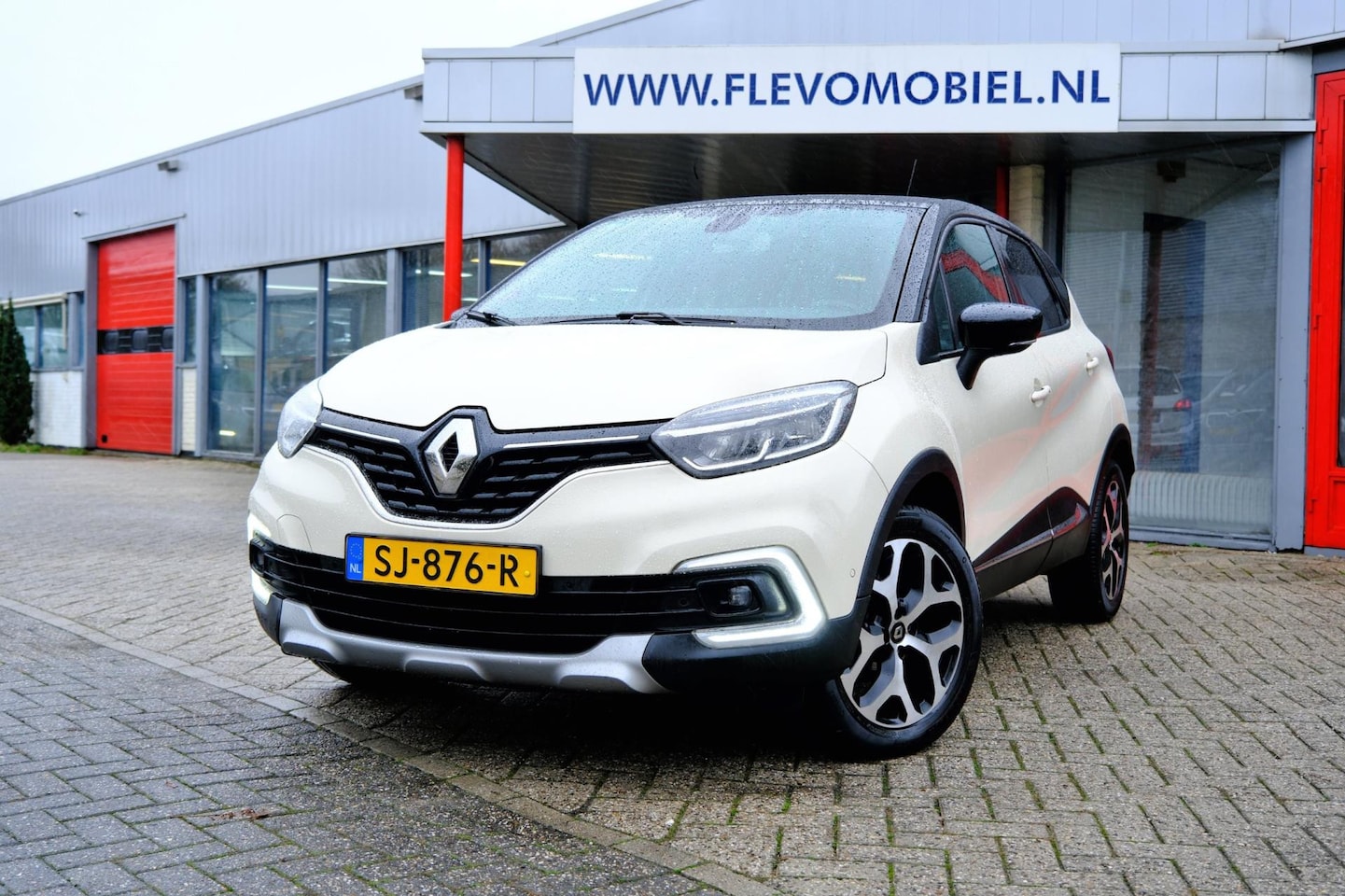 Renault Captur - 0.9 TCe Intens Navi|Clima|Cam|ParkAssist|LMV - AutoWereld.nl